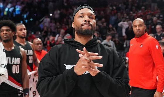 星空体育官网-利拉德：希望自己生涯最后一场比赛是代表开拓者出战